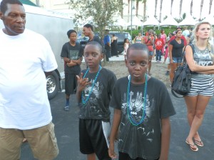 more ball players showing love